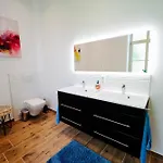 شقة Levin: 120m², Bis 8 Pers, Free Wifi & Parken