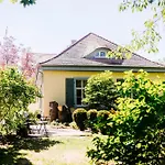 Levin: 120m², Bis 8 Pers, Free Wifi & Parken * Dornburg-Camburg