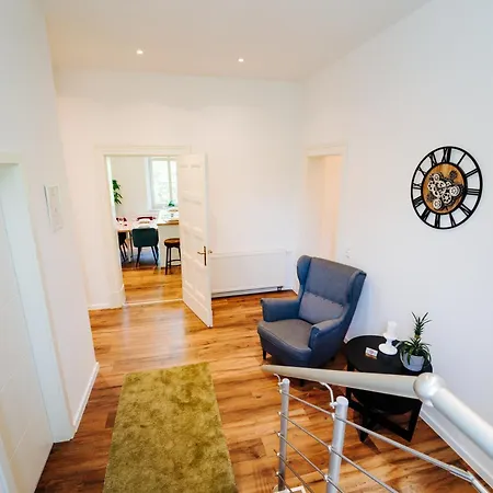 Διαμέρισμα Villa Levin: 120m², bis 8 Pers, free Wifi&parken Dornburg-Camburg