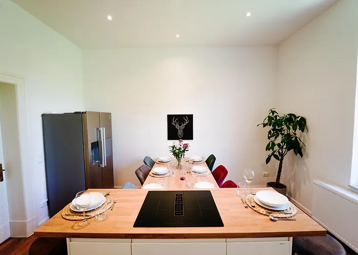 Levin: 120m², Bis 8 Pers, Free Wifi & Parken Апартаменты