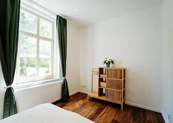 Апартаменты Levin: 120m², Bis 8 Pers, Free Wifi & Parken Dornburg-Camburg