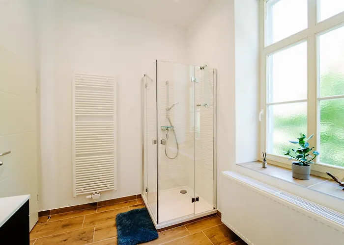 Levin: 120m², Bis 8 Pers, Free Wifi & Parken Dornburg-Camburg